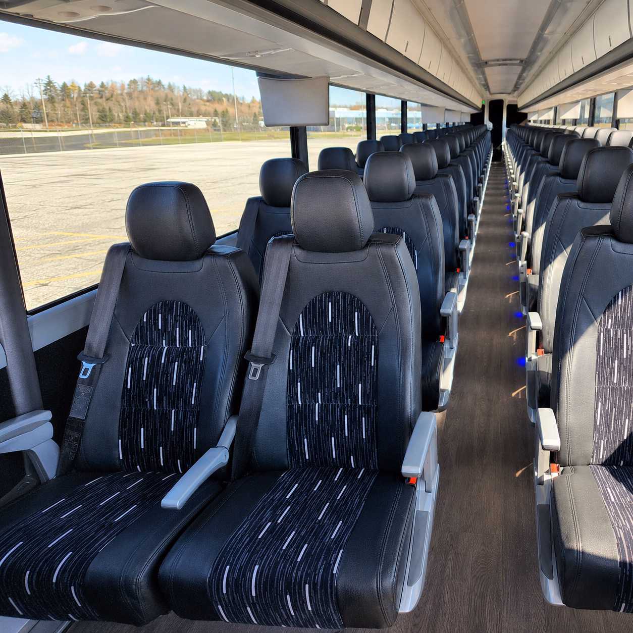 bradley international airport bdl charter bus transfers from worcester