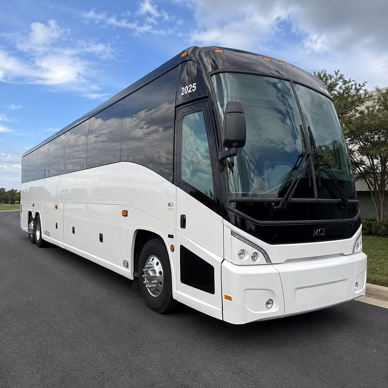 buses for medical conference and healthcare corporate travel in worcester
