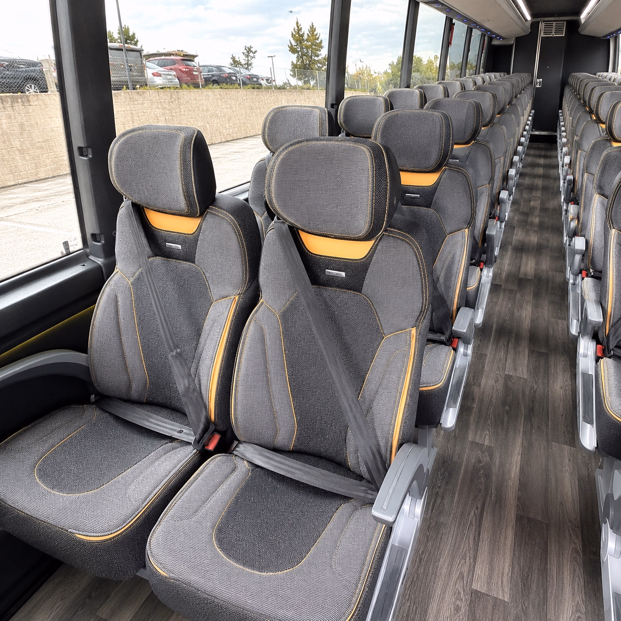 charter buses for worcester art museum school visits
