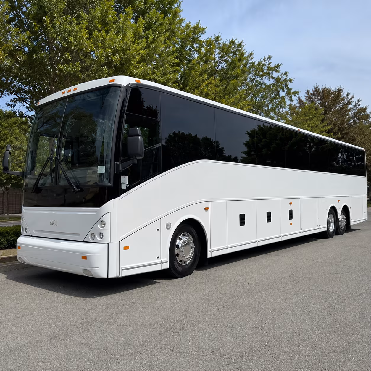 charter buses for wpi holy cross and university corporate partnerships