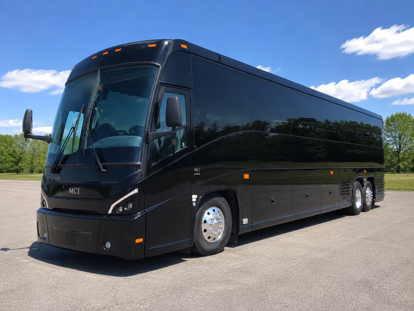 field trip buses to new england botanic garden at tower hill