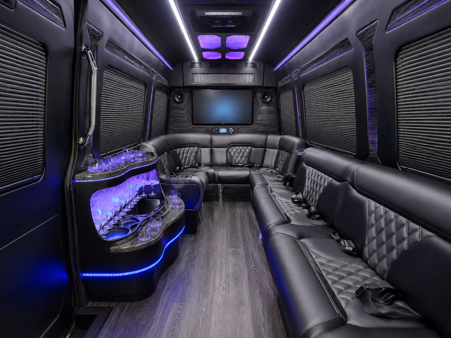 worcester 40 passenger party bus
