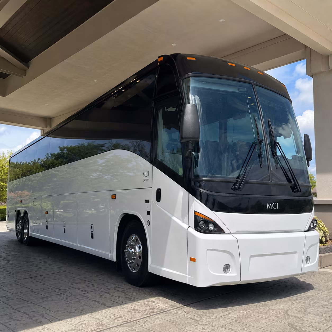worcester central massachusetts military base shuttle buses